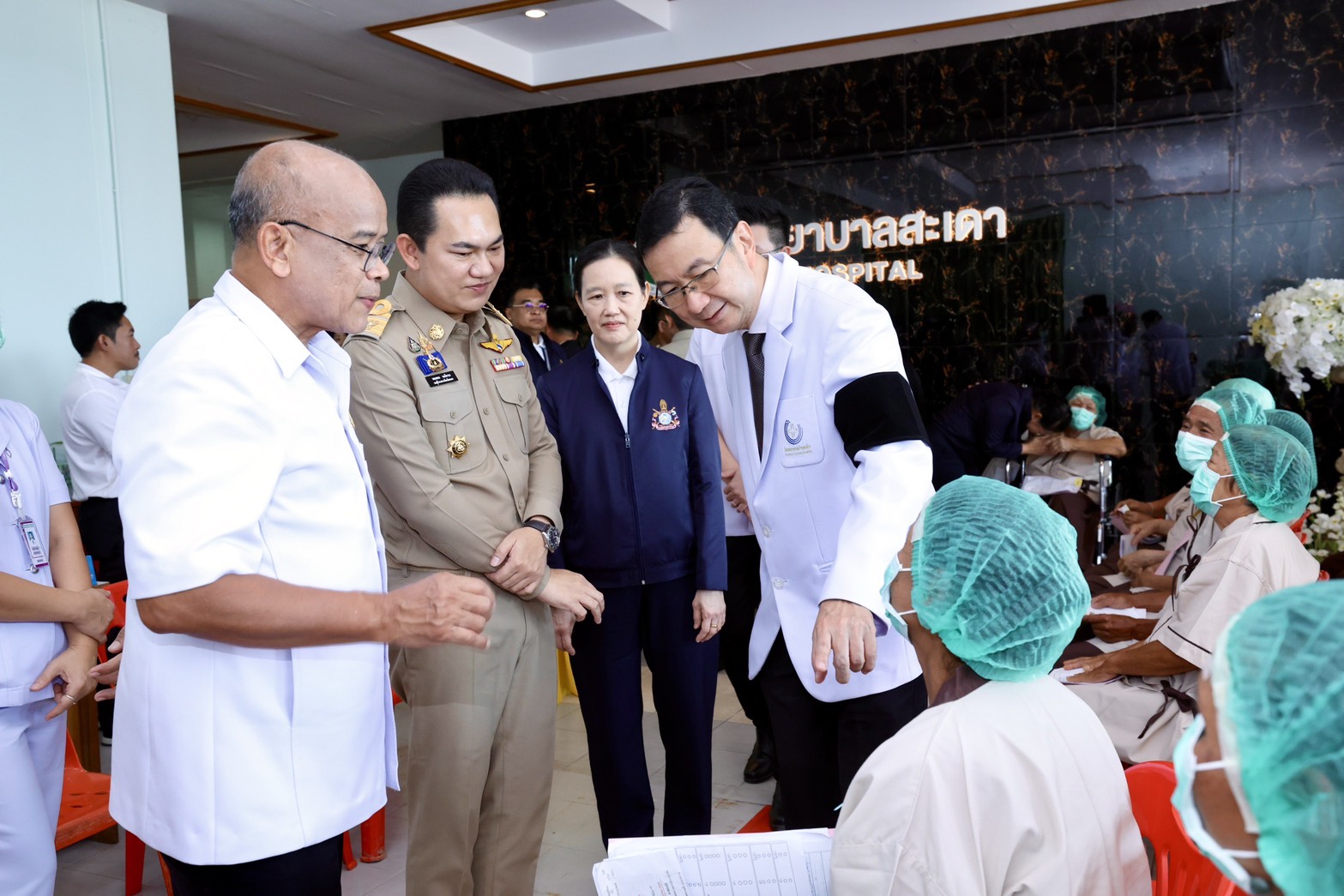 สงขลาร่วมขับเคลื่อนโครงการ &ldquo;ราษฎรสุขใจ พลานามัยสมบูรณ์ แพทย์พระราชทาน&rdquo; ก้าวสู่ปีที่ 5 มุ่งยกระดับการเข้าถึงบริการสุขภาพอย่างทั่วถึง สนองพระราชปณิธาน