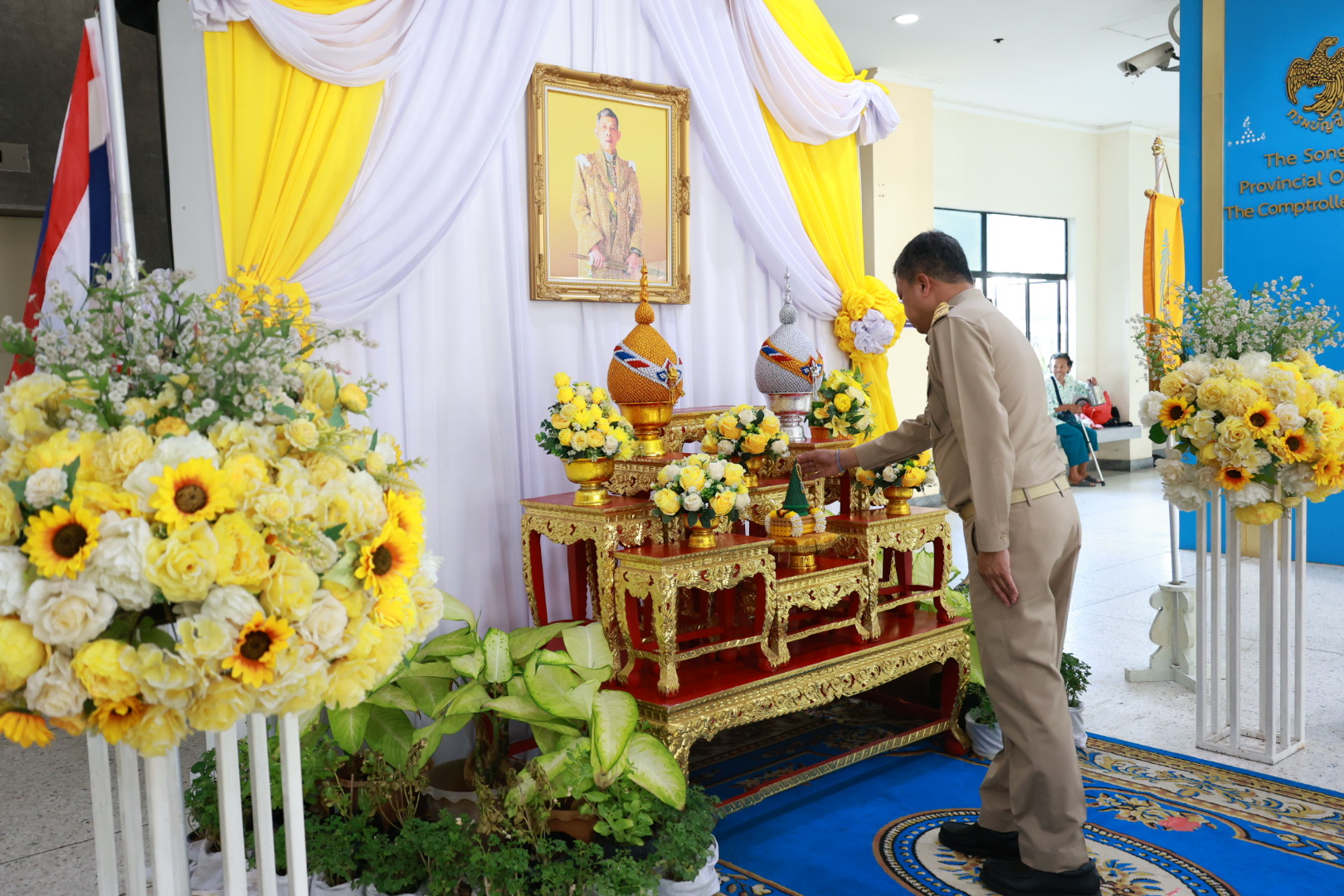 จังหวัดสงขลามอบเงินช่วยเหลือค่าจัดการศพผู้เสียชีวิตจากอุทกภัย 17 ราย รวม 170,000 บาท บรรเทาความเดือดร้อนครอบครัวผู้สูญเสีย