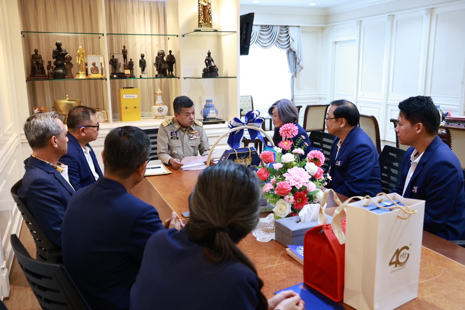 สภาอุตสาหกรรมจังหวัดสงขลา เข้าพบผู้ว่าราชการจังหวัดสงขลา เพื่อแนะนำคณะกรรมการชุดใหม่ พร้อมเสนอแนวทางขับเคลื่อนเศรษฐกิจและอุตสาหกรรมจังหวัด