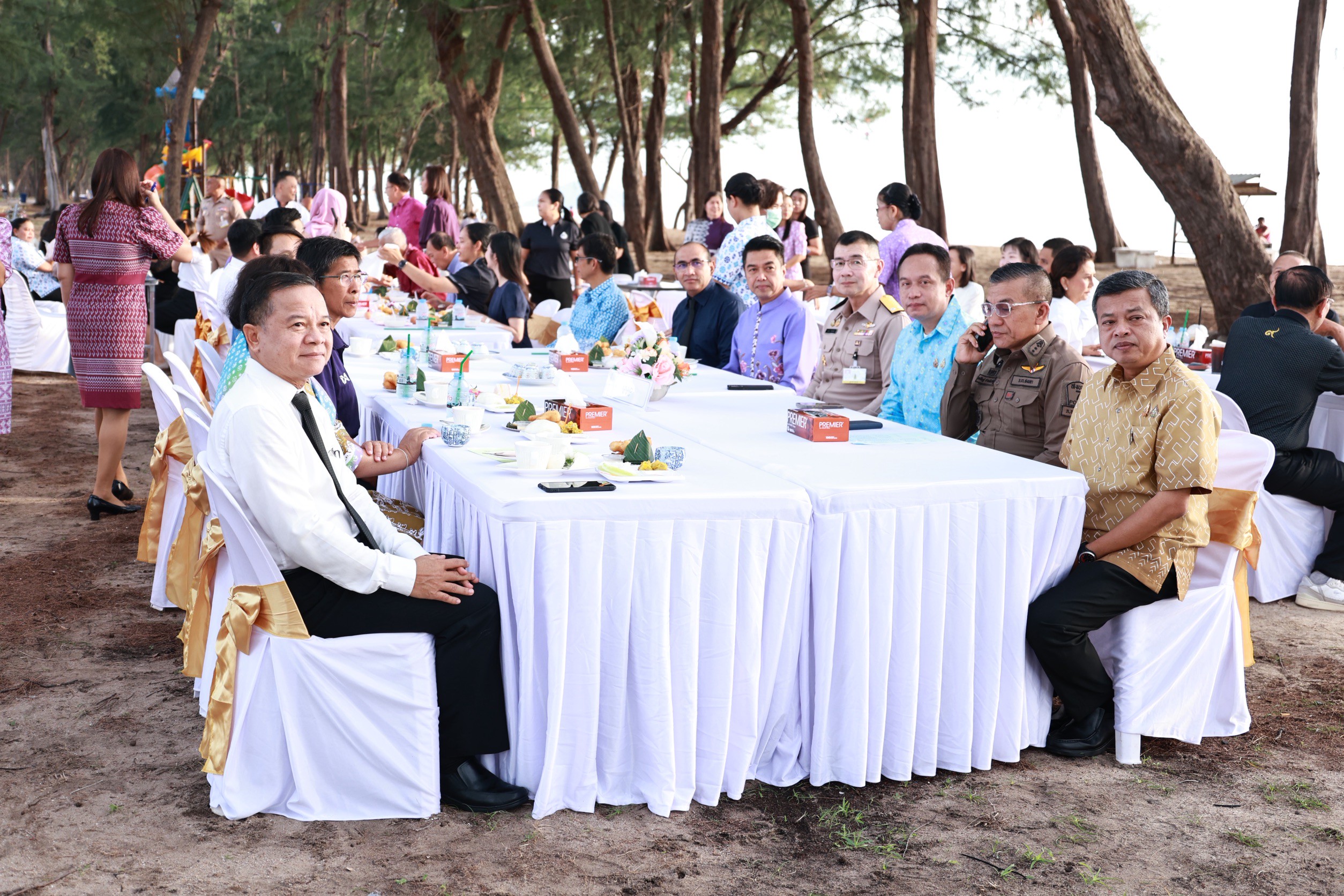 ศาลแขวงสงขลา ร่วมกับ ศาลเยาวชนและครอบครัวจังหวัดสงขลา จัดกิจกรรม &ldquo; จิบกาแฟ แลเล &rdquo; เปิดเวทีให้ทุกภาคส่วนได้พบปะพูดคุย เพื่อเสริมสร้างความสัมพันธ์อันดีระหว่างกัน